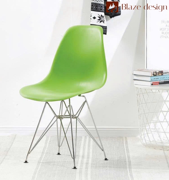 Ghế Eames Lưng Nhựa Chân Sắt Mạ